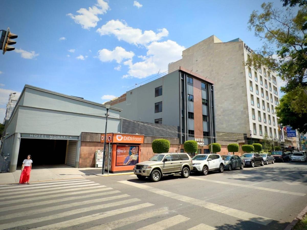Hotel Monarca เม็กซิโกซิตี้ ภายนอก รูปภาพ