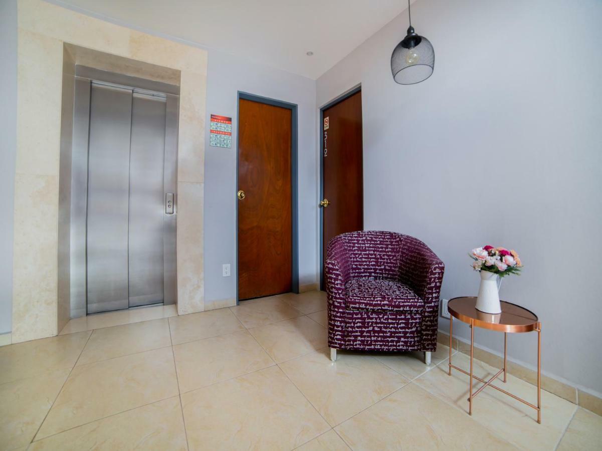 Hotel Monarca เม็กซิโกซิตี้ ภายนอก รูปภาพ