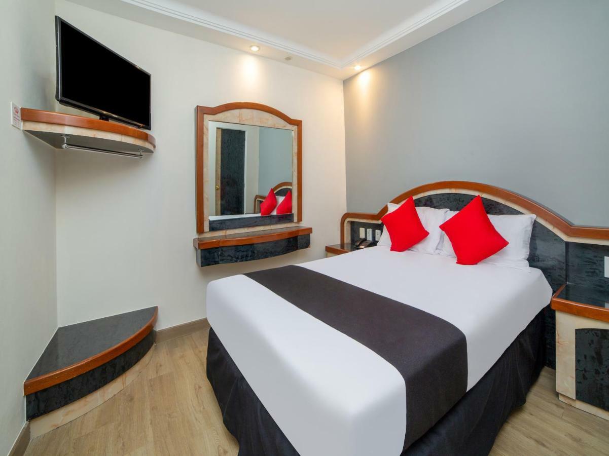 Hotel Monarca เม็กซิโกซิตี้ ภายนอก รูปภาพ